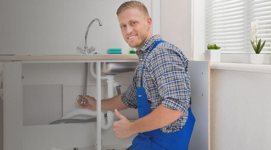 Expert burst pipe repair services in Thoreau, NM